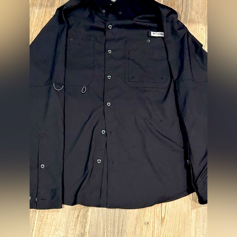 PFG Columbia fishing shirt